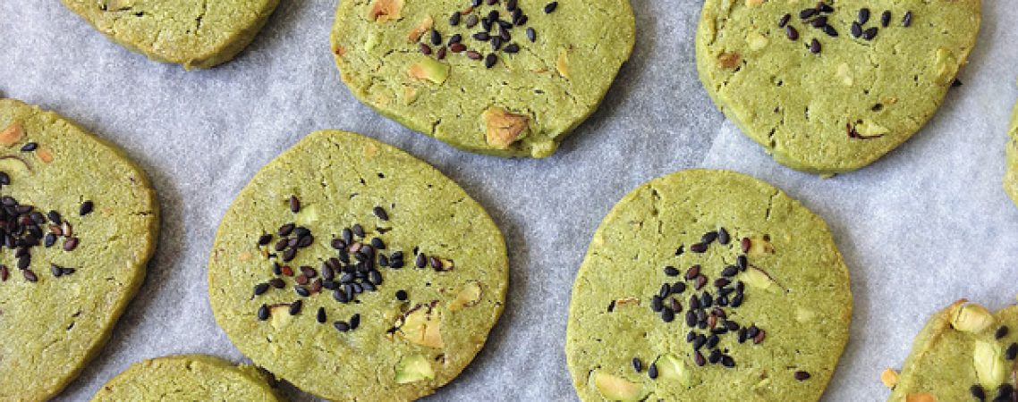 Matcha & Pistachio Nuts Butter Cookies